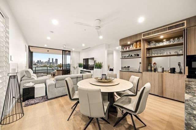 10604/41 Tondara Lane, West End