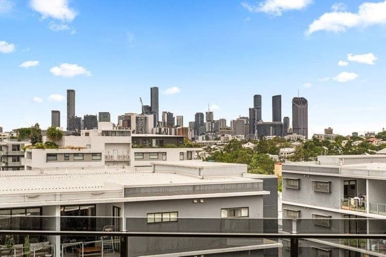 10604/41 Tondara Lane, West End QLD 4101, photo 4