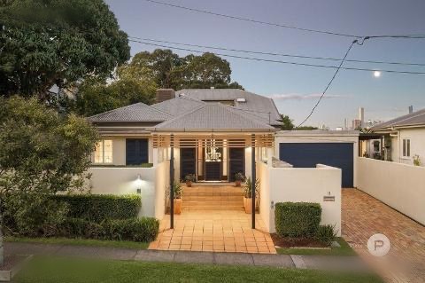 11 Penrose Street