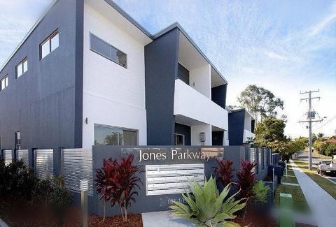 1/101 Jones Road