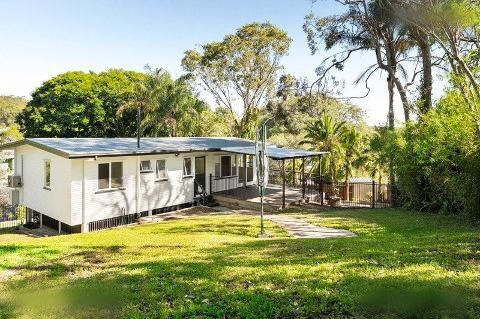 2 Suncroft Street