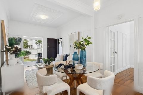 2/6 Julius Street