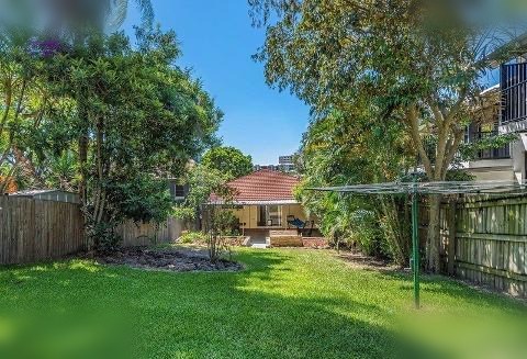 35 Brentnall Street