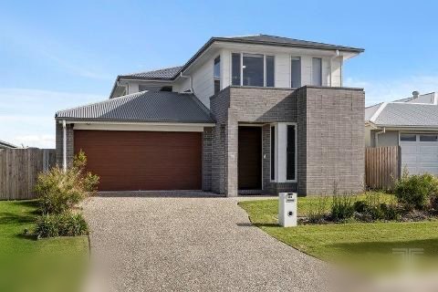 24 Hydrangea Avenue