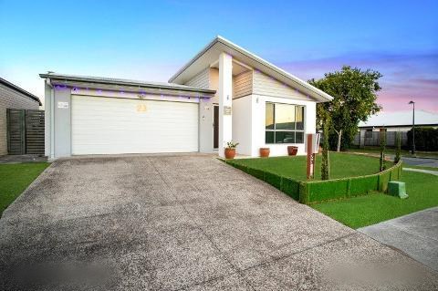 23 Meadows Bvd