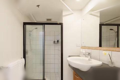 148/53 Vernon Terrace