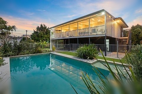 1 Gaywood Street